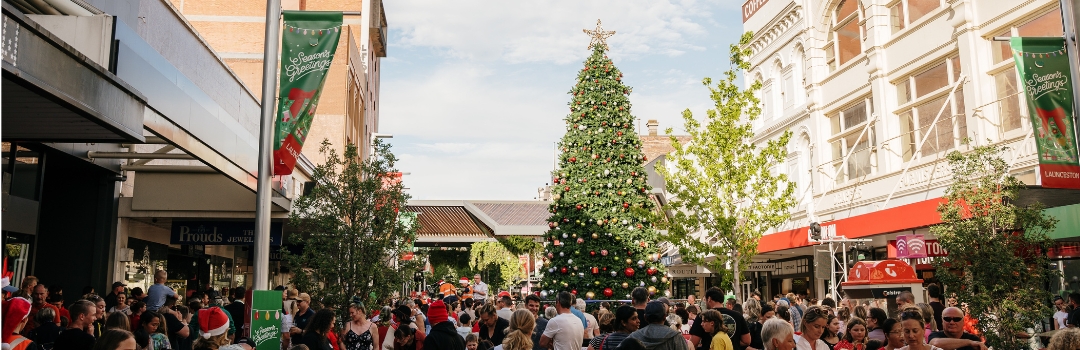 Lighting of the tree.jpg